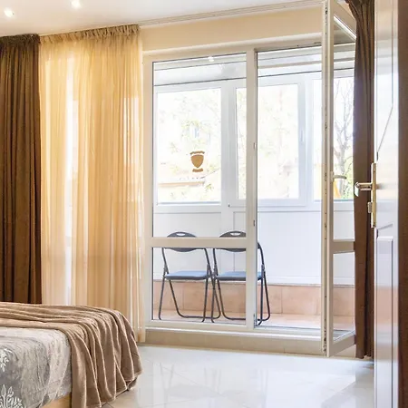 Apartment Becentral! By Rv Warna