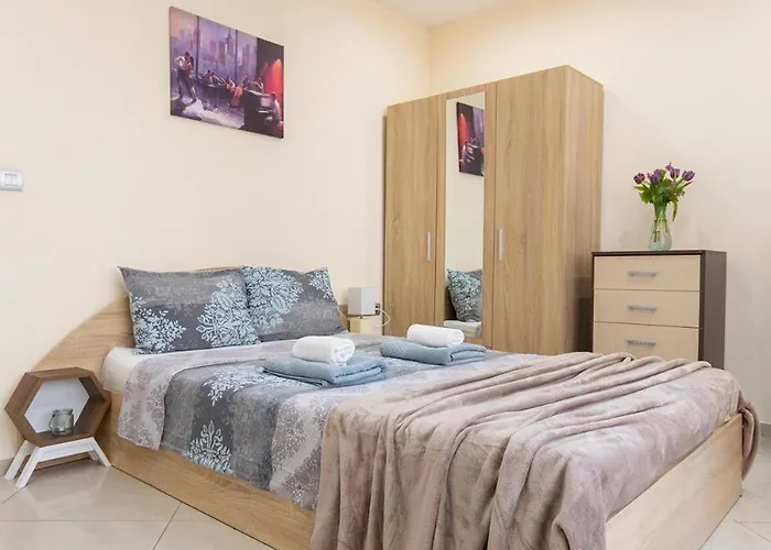 Apartment Becentral! By Rv Varna